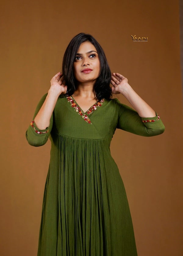 HANDWORKED CORAL KURTI YD10379