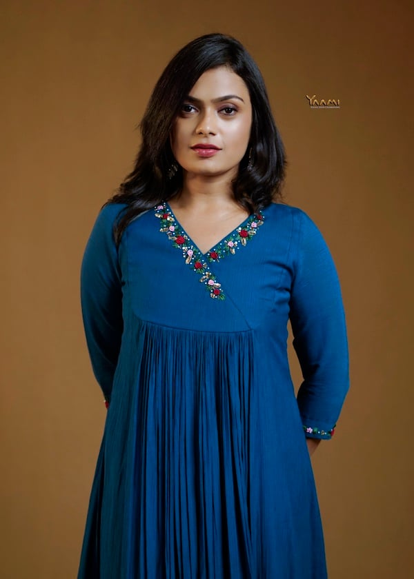 HANDWORKED CORAL KURTI YD10379