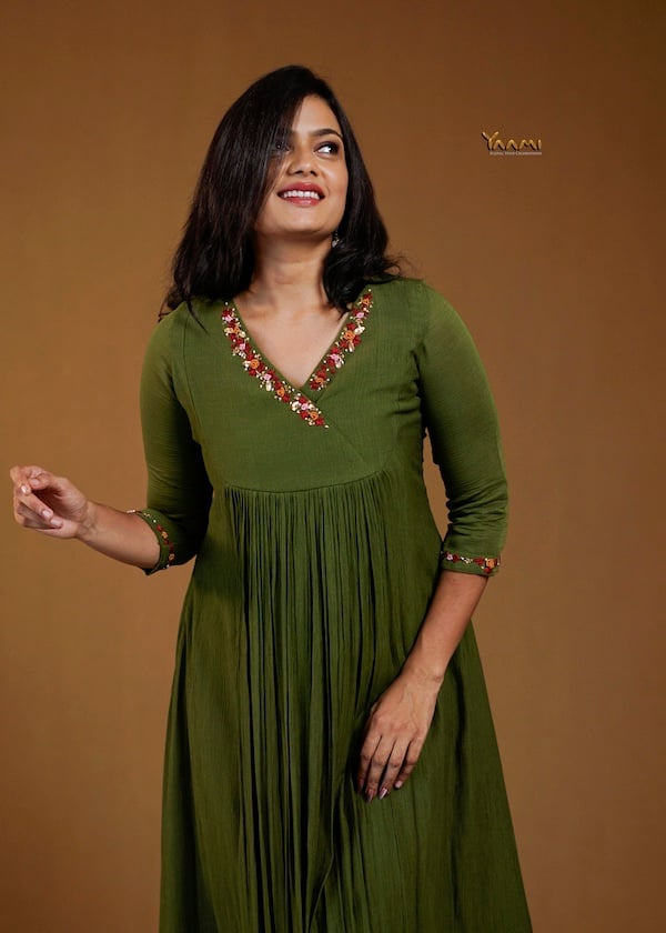HANDWORKED CORAL KURTI YD10379