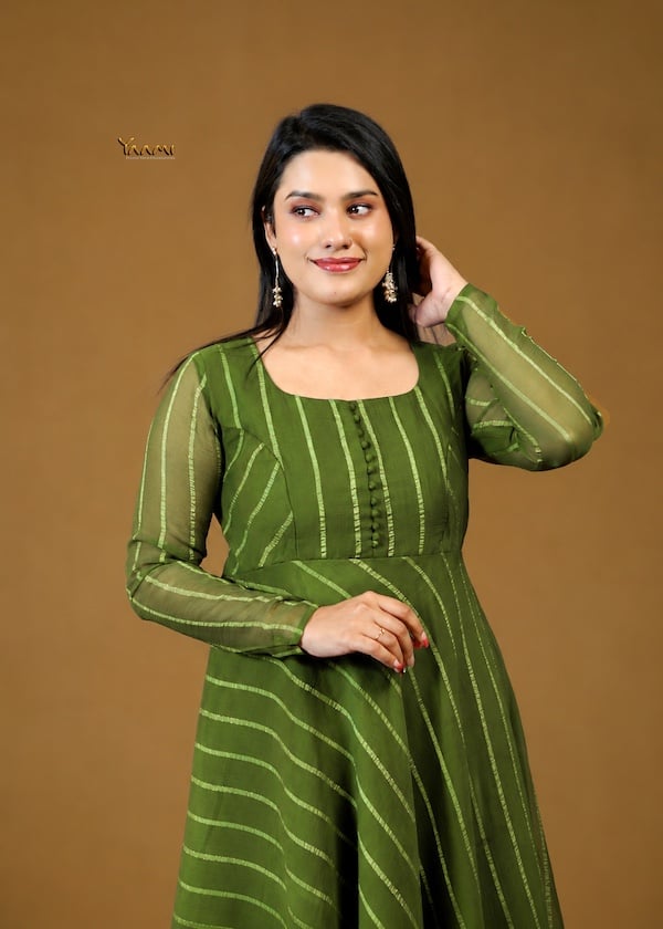 STRIPED FLARED ANARKALI KURTI  YD10377
