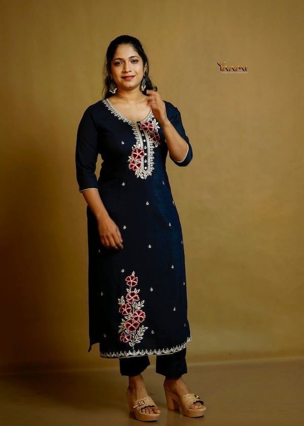 VATICAN SLITTED KURTA SET YD10371