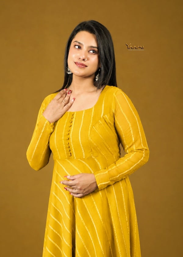 STRIPED FLARED ANARKALI KURTI  YD10377