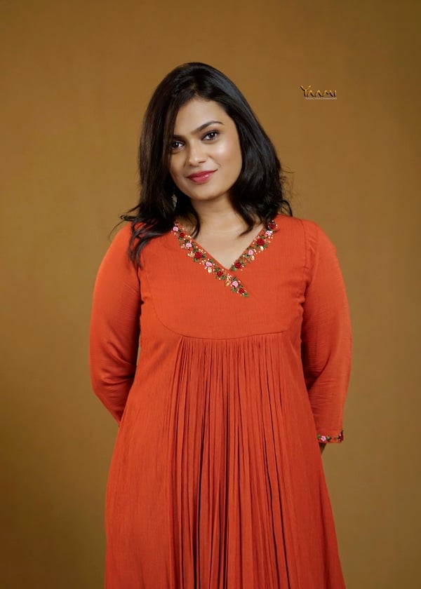 HANDWORKED CORAL KURTI YD10379