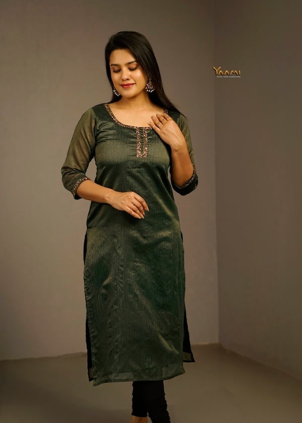 VISCOSE ORGANZA SLITTED KURTI YD10380