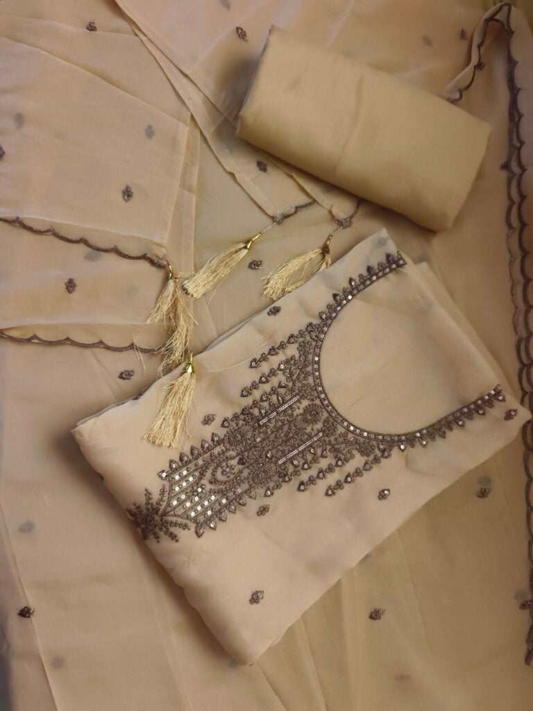 STAR GEORGETTE UNSTITCHED SALWAR SUIT YD10367